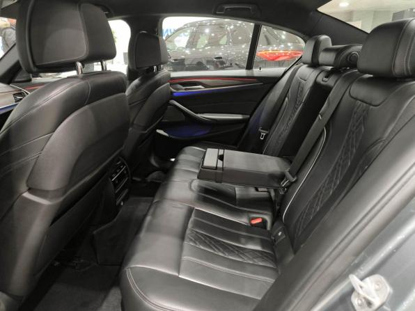 BMW 5 серии VII (G30/G31/G38) с пробегом 2018 года, цена 3 900 000 рублей, 216873 км, седан, Автокод Объявления