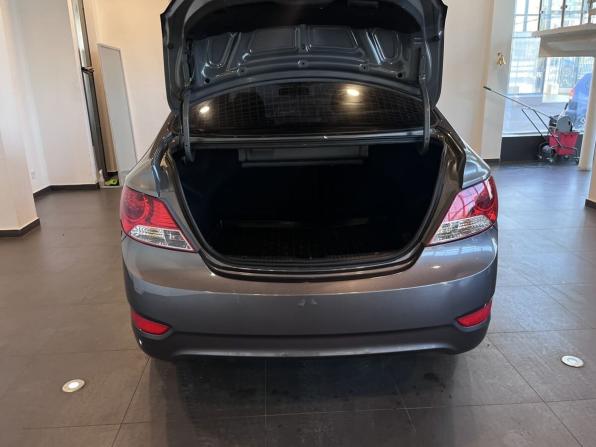 Hyundai Solaris I с пробегом 2014 года, цена 800 000 рублей, 172513 км, седан, Автокод Объявления