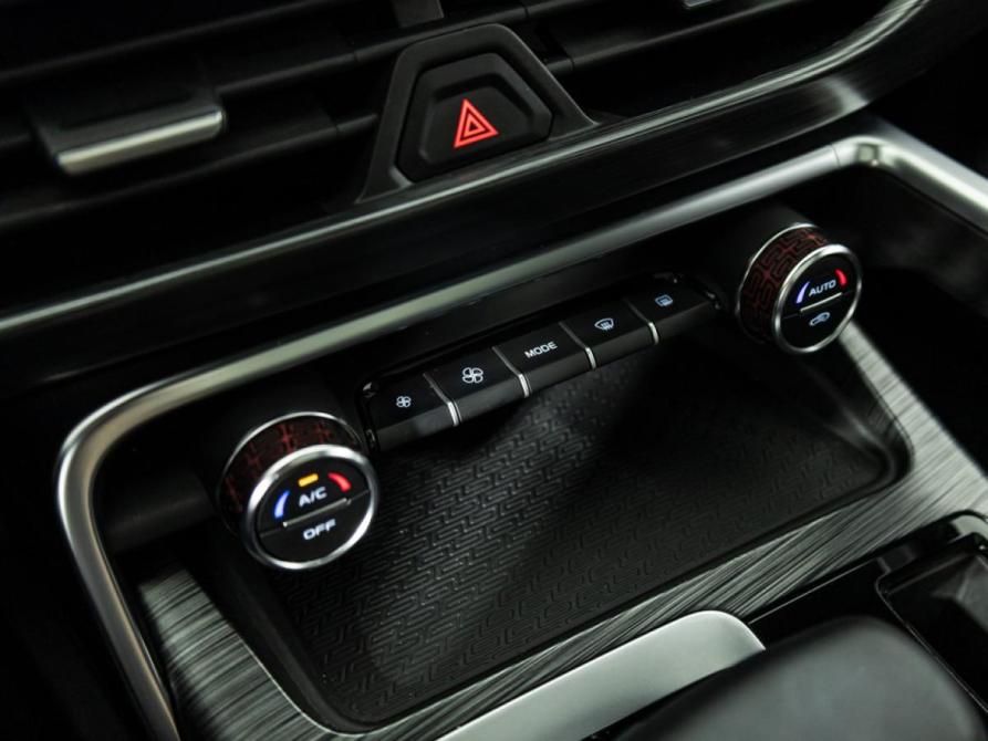 Geely Tugella I Рестайлинг Санкт-Петербург  - изображение 18