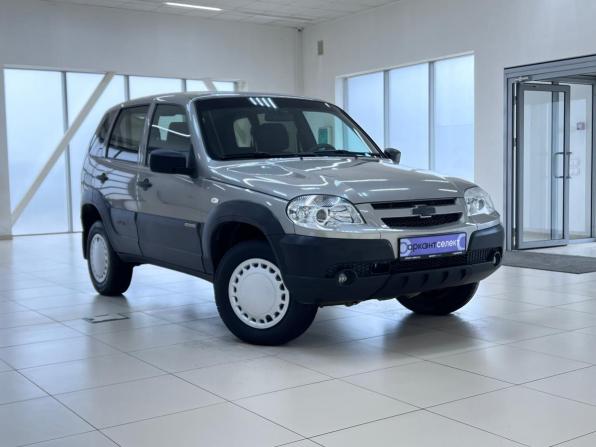 Chevrolet Niva I Рестайлинг с пробегом 2016 года, цена 790 000 рублей, 85664 км, внедорожник, Автокод Объявления
