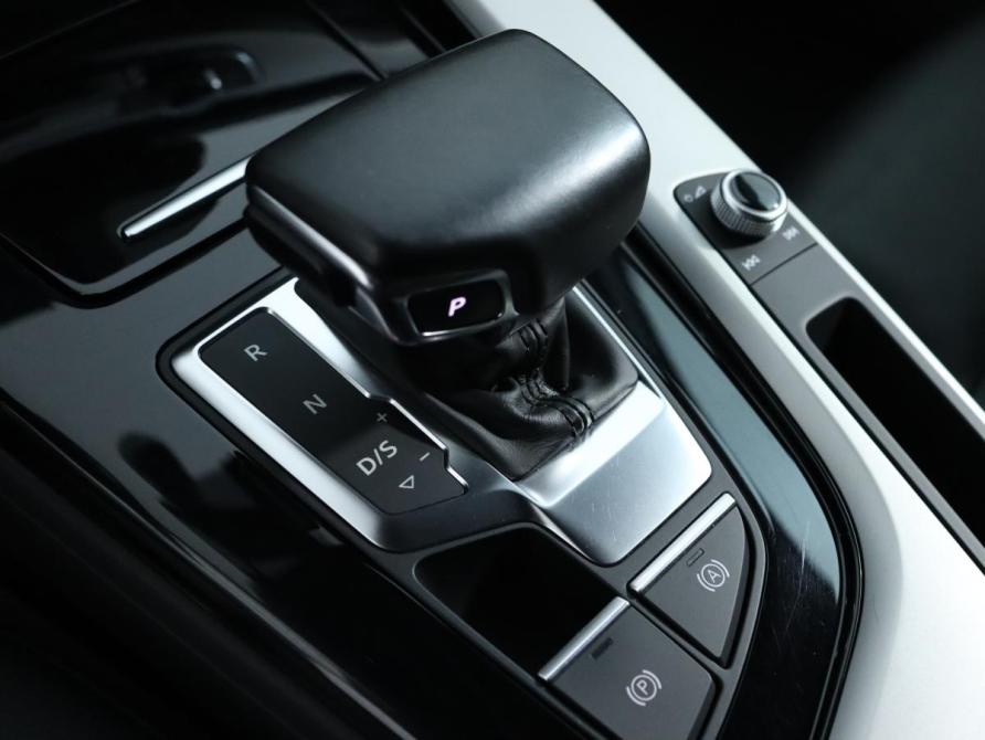 Audi A4 V (B9) Рестайлинг Санкт-Петербург  - изображение 16