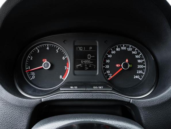 Volkswagen Polo V Рестайлинг с пробегом 2020 года, цена 1 620 000 рублей, 64896 км, седан, Автокод Объявления