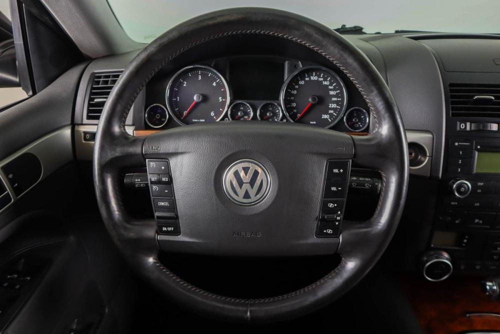 Volkswagen Touareg I Рестайлинг Пермь  - изображение 15