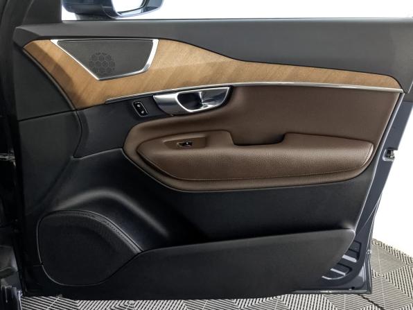 Volvo XC90 II Рестайлинг 1 с пробегом 2021 года, цена 5 045 000 рублей, 115332 км, внедорожник, Автокод Объявления