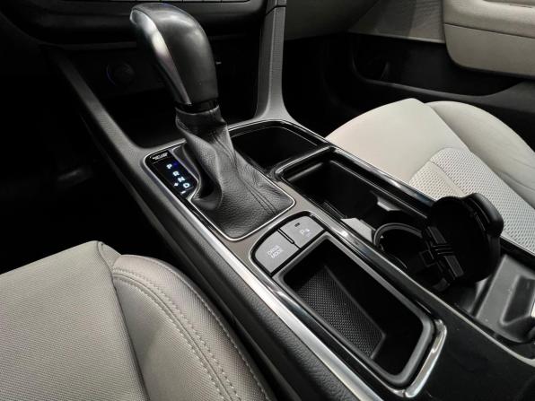 Hyundai Sonata VII (LF) Рестайлинг с пробегом 2017 года, цена 1 680 000 рублей, 189814 км, седан, Автокод Объявления