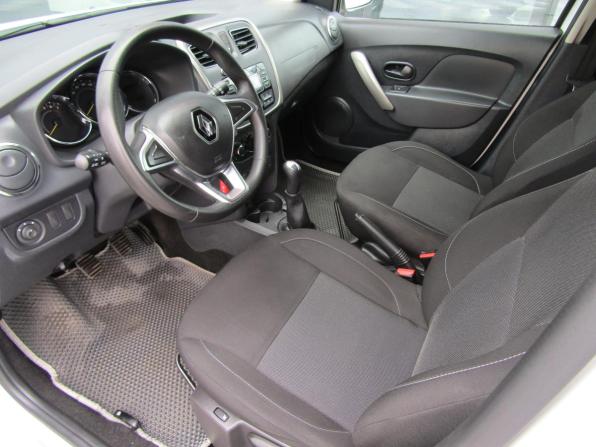 Renault Sandero II Рестайлинг с пробегом 2020 года, цена 1 295 000 рублей, 70667 км, хэтчбек, Автокод Объявления