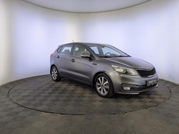 Kia Rio III Рестайлинг с пробегом 2017 года, цена 1 250 000 рублей, 93900 км, хэтчбек, Автокод Объявления