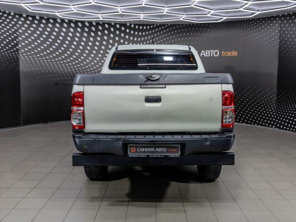Toyota Hilux VII Рестайлинг с пробегом 2012 года, цена 1 424 000 рублей, 251739 км, offers.body_type.unknown, Автокод Объявления
