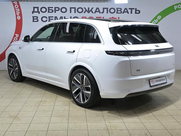 Li Auto (Lixiang) L7 I с пробегом 2023 года, цена 6 100 000 рублей, 39500 км, внедорожник, Автокод Объявления