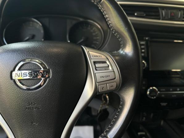 Nissan Qashqai II с пробегом 2018 года, цена 1 390 000 рублей, 97250 км, внедорожник, Автокод Объявления