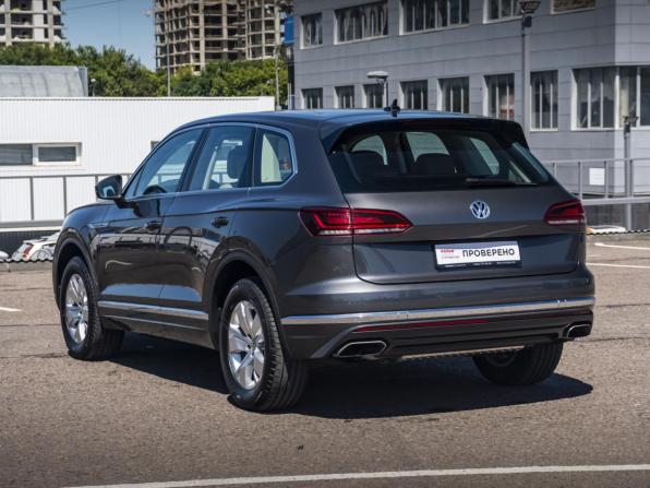 Volkswagen Touareg III с пробегом 2020 года, цена 5 237 000 рублей, 27100 км, внедорожник, Автокод Объявления