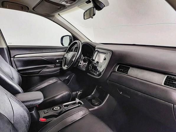 Mitsubishi Outlander III с пробегом 2013 года, цена 1 199 000 рублей, 211457 км, внедорожник, Автокод Объявления