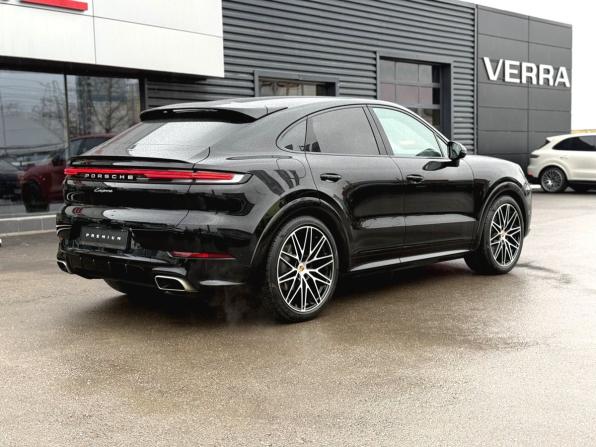 Porsche Cayenne III Рестайлинг с пробегом 2023 года, цена 14 940 000 рублей, 5886 км, внедорожник, Автокод Объявления