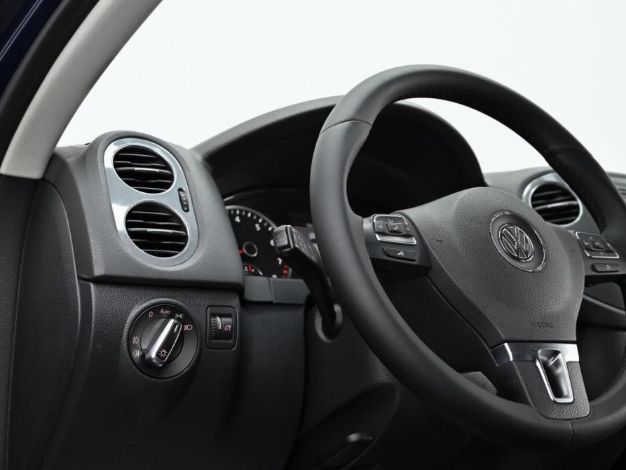 Volkswagen Tiguan I Рестайлинг Москва  - изображение 11