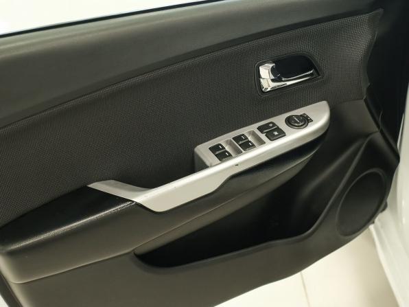 Kia Rio III с пробегом 2014 года, цена 594 000 рублей, 264526 км, хэтчбек, Автокод Объявления