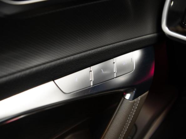Audi A6 V (C8) с пробегом 2019 года, цена 4 199 000 рублей, 130980 км, седан, Автокод Объявления