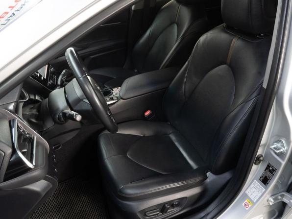 Toyota Camry VIII (XV70) с пробегом 2018 года, цена 2 499 000 рублей, 103267 км, седан, Автокод Объявления