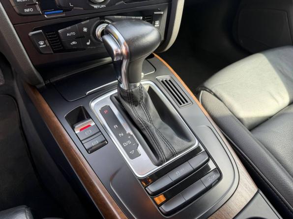 Audi A4 IV (B8) Рестайлинг с пробегом 2014 года, цена 1 575 000 рублей, 152984 км, седан, Автокод Объявления