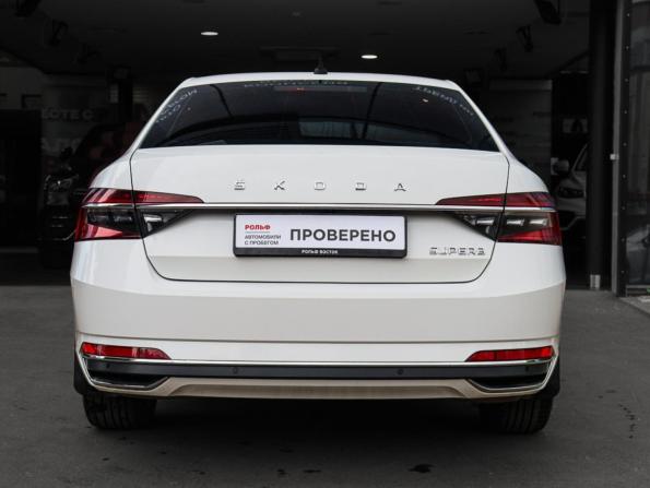 Skoda Superb III Рестайлинг с пробегом 2020 года, цена 2 699 000 рублей, 53940 км, лифтбек, Автокод Объявления