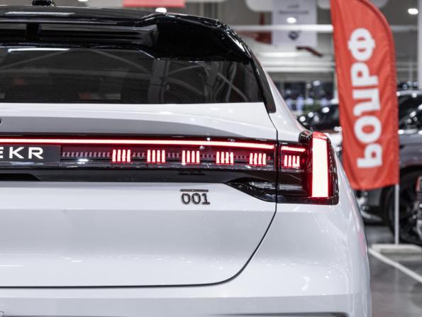 Zeekr 001 I с пробегом 2023 года, цена 4 397 680 рублей, 31369 км, лифтбек, Автокод Объявления