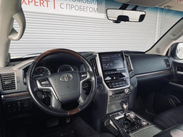 Toyota Land Cruiser 200 Series Рестайлинг 2 с пробегом 2020 года, цена 7 450 000 рублей, 153717 км, внедорожник, Автокод Объявления