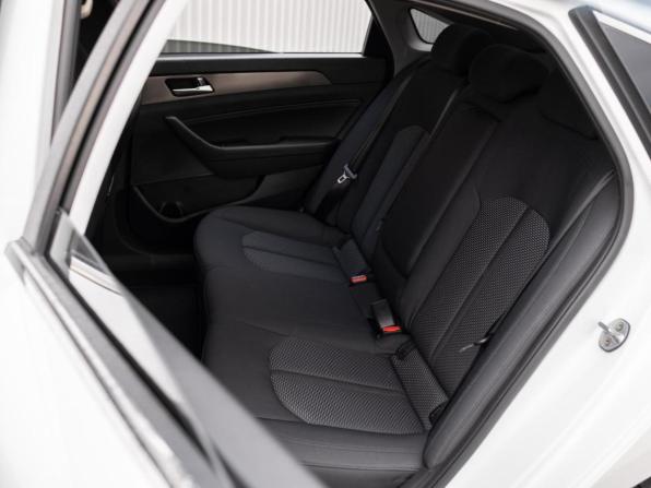 Hyundai Sonata VII (LF) Рестайлинг с пробегом 2019 года, цена 1 549 000 рублей, 241842 км, седан, Автокод Объявления