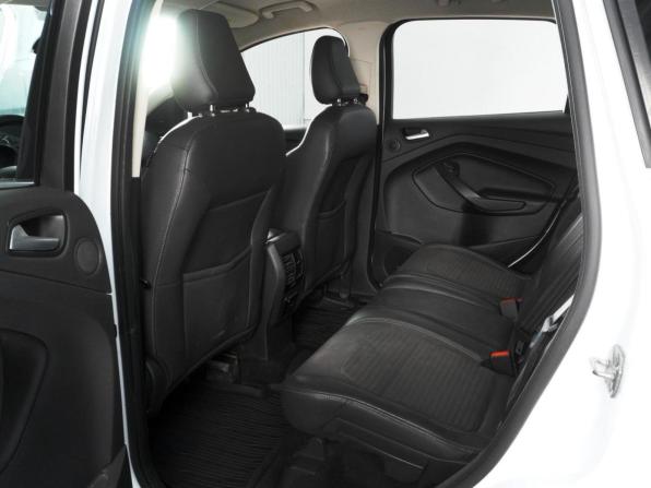Ford Kuga II Рестайлинг с пробегом 2017 года, цена 1 529 000 рублей, 202659 км, внедорожник, Автокод Объявления