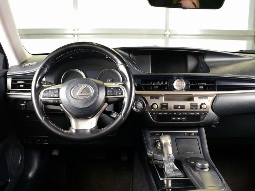 Lexus ES VI Рестайлинг Кемерово  - изображение 11