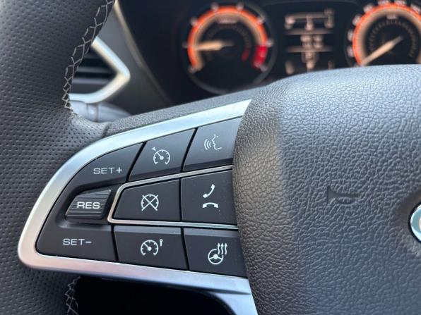 Lada (ВАЗ) Vesta I Рестайлинг (NG) с пробегом 2024 года, цена 1 589 000 рублей, 4673 км, универсал, Автокод Объявления
