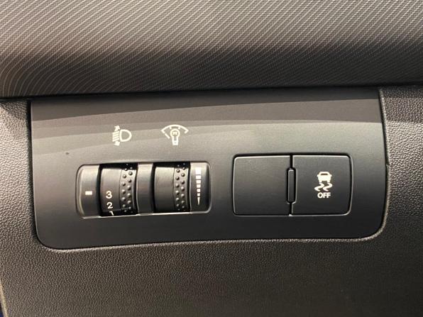 Kia Ceed I Рестайлинг с пробегом 2011 года, цена 669 000 рублей, 238936 км, хэтчбек, Автокод Объявления