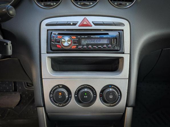 Peugeot 308 I Рестайлинг с пробегом 2011 года, цена 499 500 рублей, 163000 км, хэтчбек, Автокод Объявления