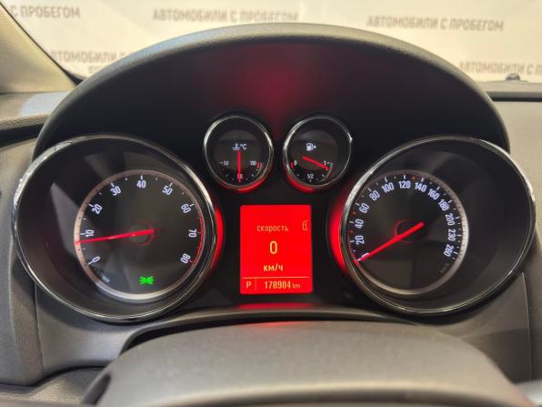 Opel Astra J с пробегом 2012 года, цена 599 000 рублей, 178000 км, хэтчбек, Автокод Объявления