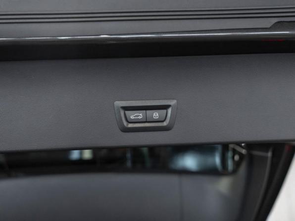 BMW X3 IV (G45/G48) с пробегом 2025 года, цена 8 250 000 рублей, 10715 км, внедорожник, Автокод Объявления
