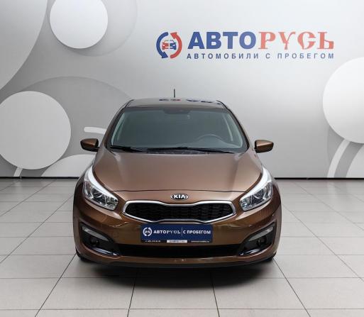 Kia Ceed II Рестайлинг с пробегом 2016 года, цена 1 128 000 рублей, 166000 км, хэтчбек, Автокод Объявления