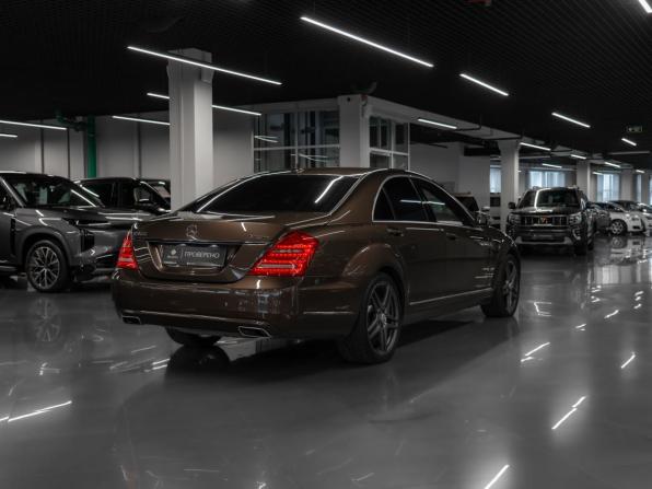 Mercedes-Benz S-Класс V (W221) Рестайлинг с пробегом 2010 года, цена 2 500 000 рублей, 196964 км, седан, Автокод Объявления
