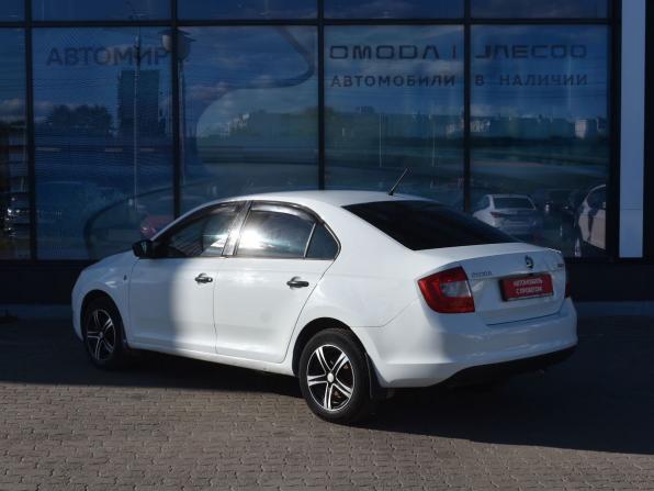 Skoda Rapid I с пробегом 2014 года, цена 780 000 рублей, 251497 км, лифтбек, Автокод Объявления