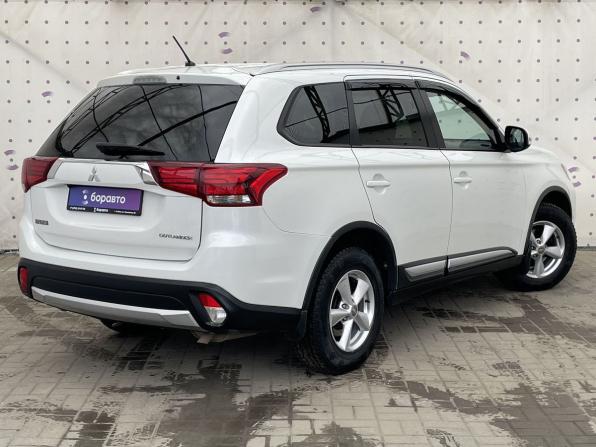 Mitsubishi Outlander III Рестайлинг 2 с пробегом 2016 года, цена 1 795 000 рублей, 108966 км, внедорожник, Автокод Объявления