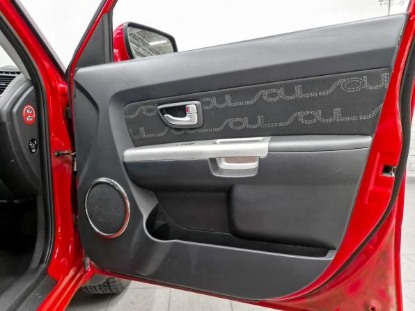 Kia Soul I Рестайлинг с пробегом 2012 года, цена 910 000 рублей, 182325 км, хэтчбек, Автокод Объявления