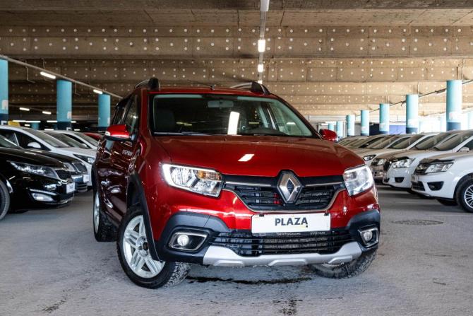 Renault Sandero II Рестайлинг с пробегом 2019 года, цена 1 105 000 рублей, 92257 км, хэтчбек, Автокод Объявления