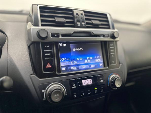 Toyota Land Cruiser Prado 150 Series Рестайлинг 1 с пробегом 2013 года, цена 3 179 000 рублей, 130000 км, внедорожник, Автокод Объявления