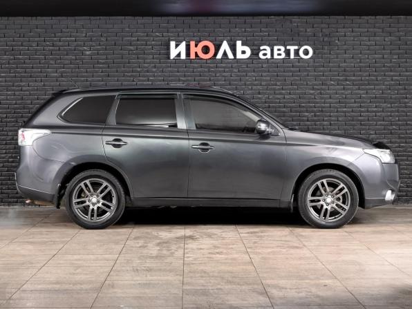 Mitsubishi Outlander III с пробегом 2012 года, цена 1 450 000 рублей, 256258 км, внедорожник, Автокод Объявления