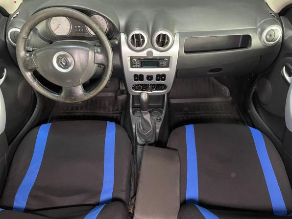 Renault Logan I Рестайлинг с пробегом 2012 года, цена 549 000 рублей, 227229 км, седан, Автокод Объявления