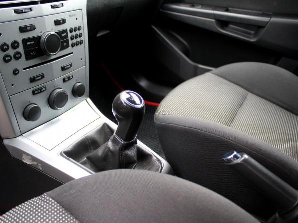 Opel Astra H Рестайлинг с пробегом 2010 года, цена 387 000 рублей, 306676 км, хэтчбек, Автокод Объявления