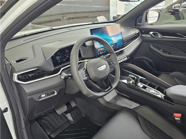 Новый Geely Coolray I Рестайлинг 2 2026 года, цена 2 774 990 рублей, внедорожник, Автокод Объявления