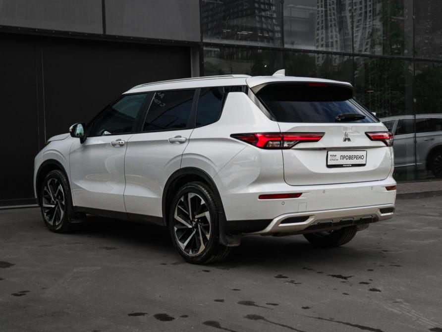 Mitsubishi Outlander IV Москва  - изображение 7