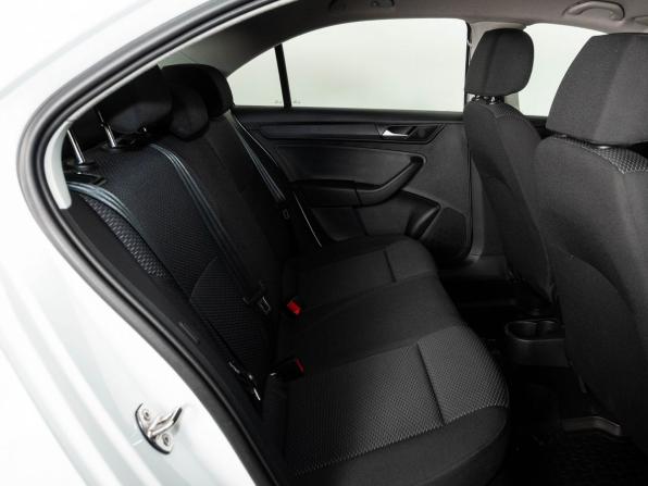 Volkswagen Polo VI с пробегом 2022 года, цена 1 711 000 рублей, 86673 км, лифтбек, Автокод Объявления