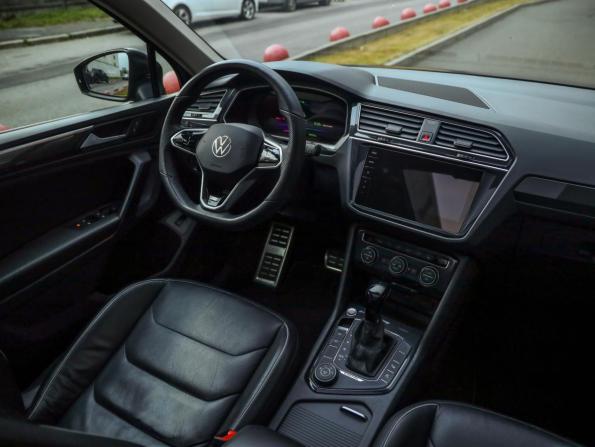 Volkswagen Tiguan II с пробегом 2018 года, цена 2 560 777 рублей, 138638 км, внедорожник, Автокод Объявления