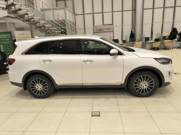Kia Sorento III Prime Рестайлинг с пробегом 2018 года, цена 2 499 000 рублей, 157049 км, внедорожник, Автокод Объявления
