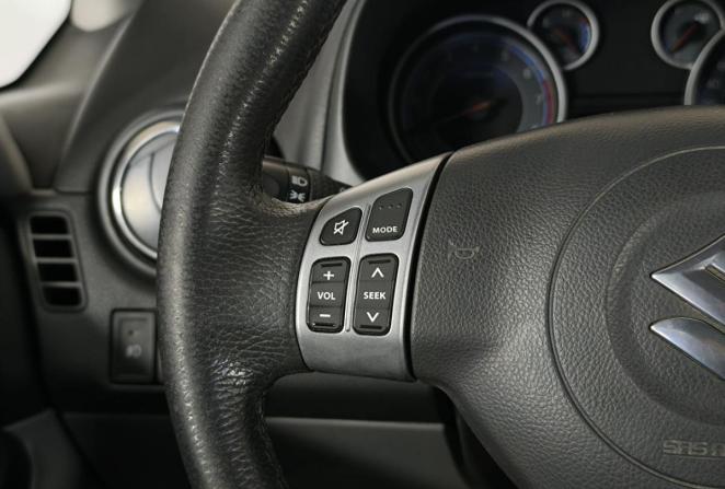 Suzuki SX4 I (Classic) Рестайлинг с пробегом 2011 года, цена 930 000 рублей, 101843 км, хэтчбек, Автокод Объявления