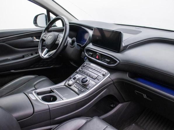 Hyundai Santa Fe IV Рестайлинг с пробегом 2023 года, цена 3 895 000 рублей, 65856 км, внедорожник, Автокод Объявления